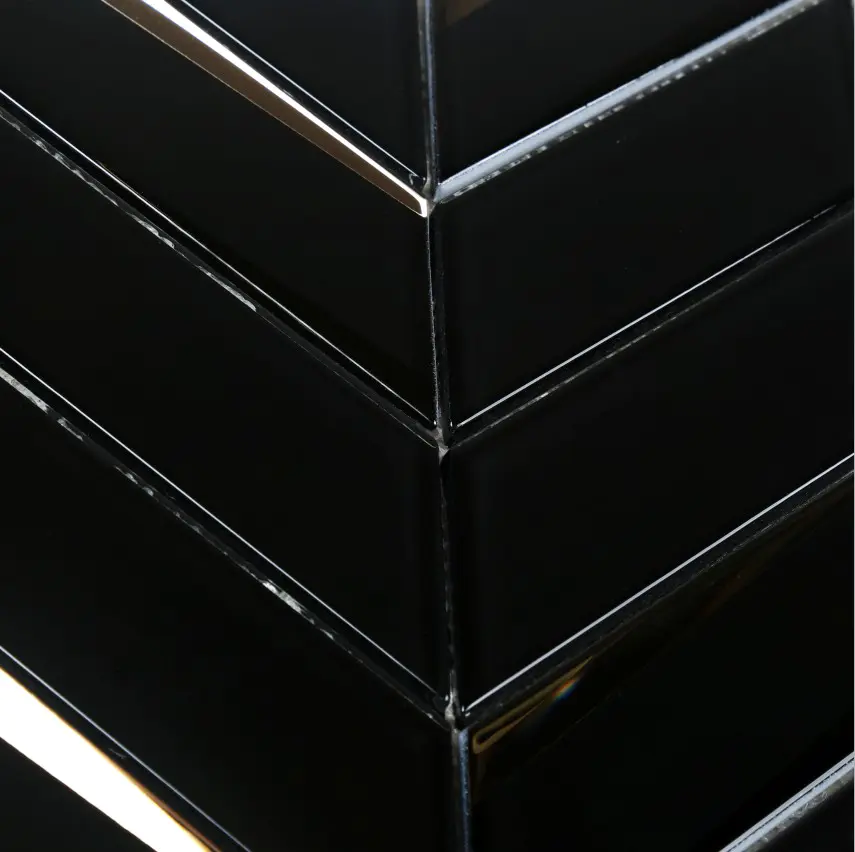 Herringbone Beveled Glass Mosaic Black HMB105