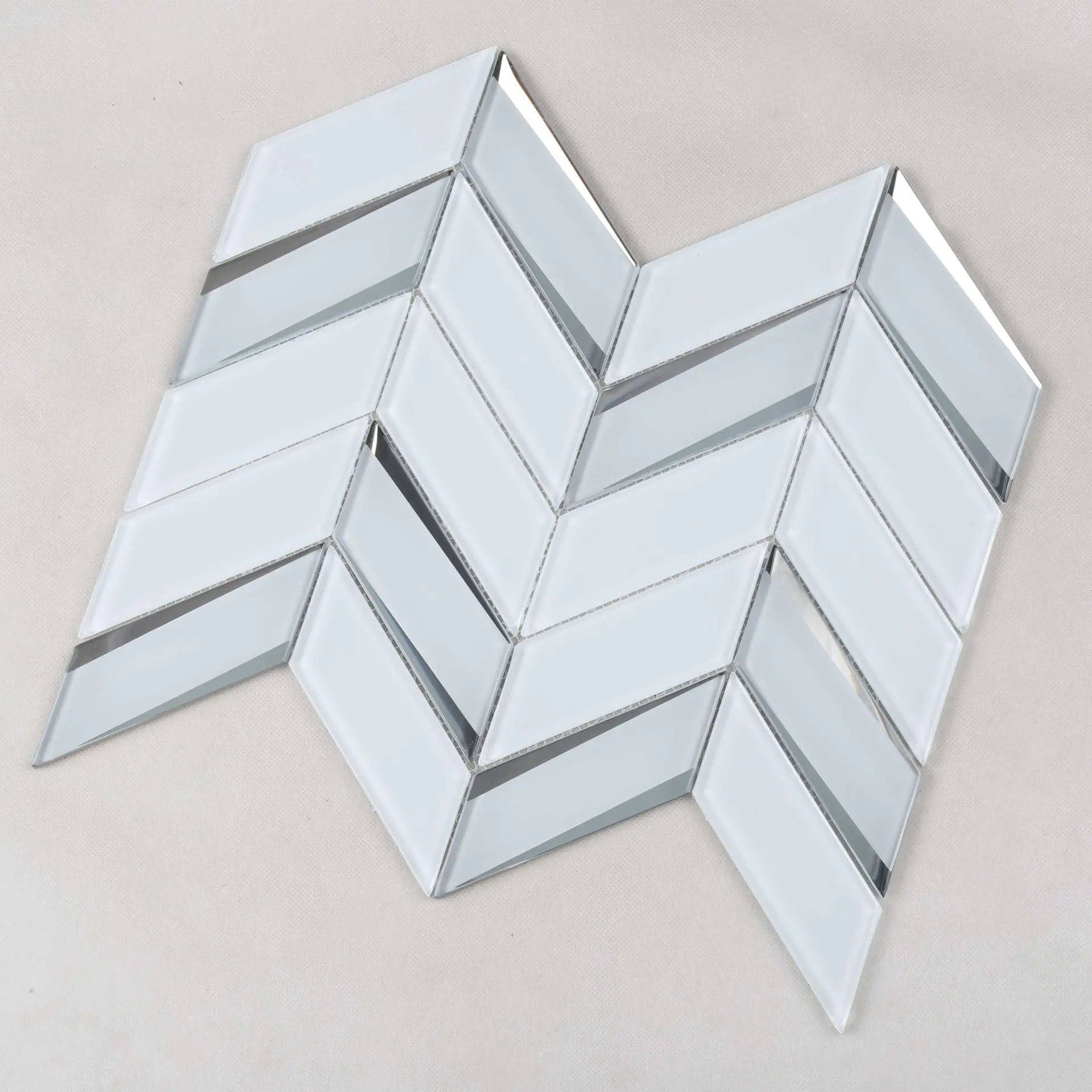 Super White Irregular Bevel Glass Mosaic Tile
